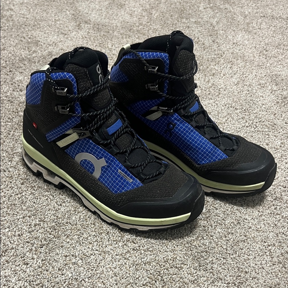 On Women’s Cloudalpine Lightweight Waterproof Trekking Boot